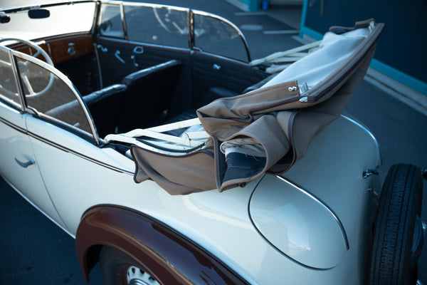 Exklusive Oldtimer-Erlebnisse – Classic Cars mit Chauffeur mieten